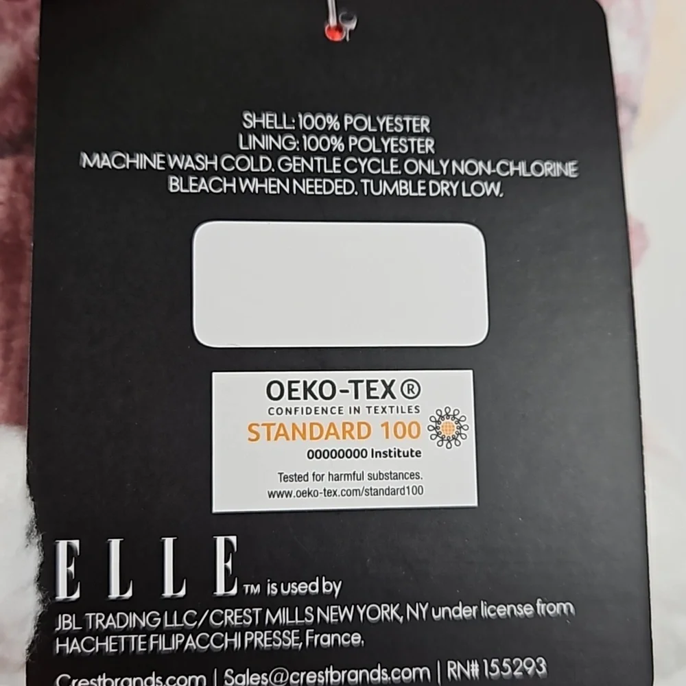 Elle Hosiery Snowflake Lounge Slipper Socks